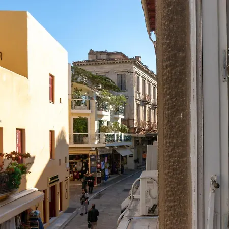 Apartment Hadrians Den In Heart Of Plaka By Jj Hospitality Athens