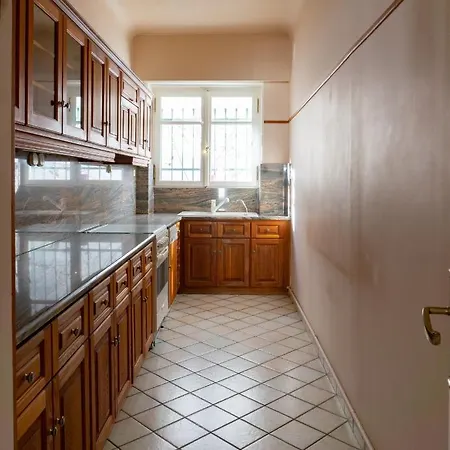 Hadrians Den In Heart Of Plaka By Jj Hospitality Athens