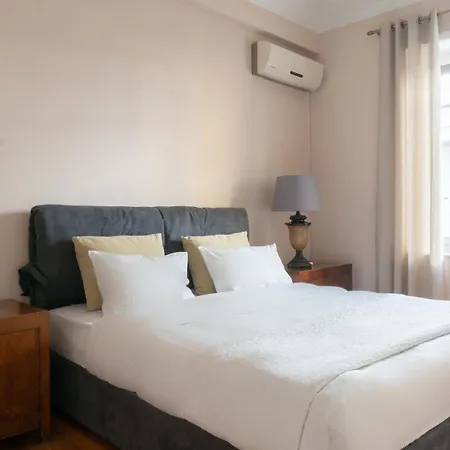 Hadrians Den In Heart Of Plaka By Jj Hospitality *